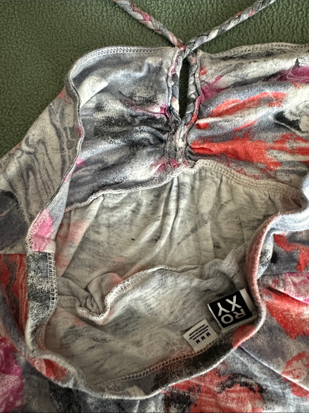 Y2K Roxy Halter - Picture 3 of 5